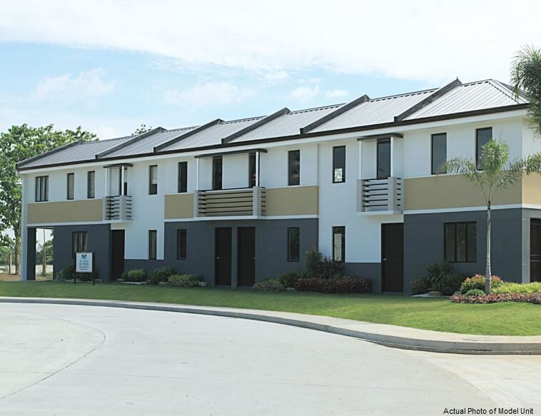 Affordable House For Sale in Cebu-2BR Townhouse-La Aldea del Mar